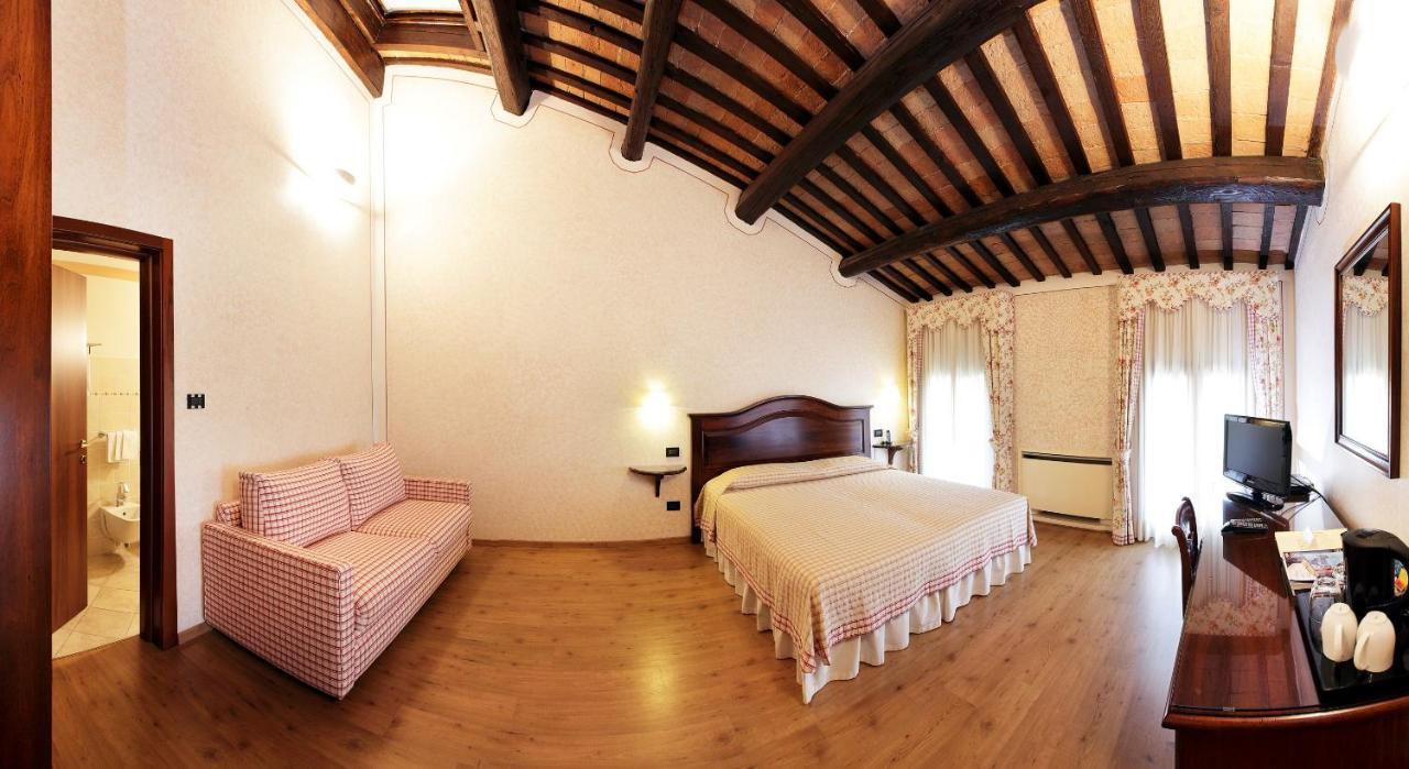 Agriturismo Delizia D'Este Francolino Bagian luar foto